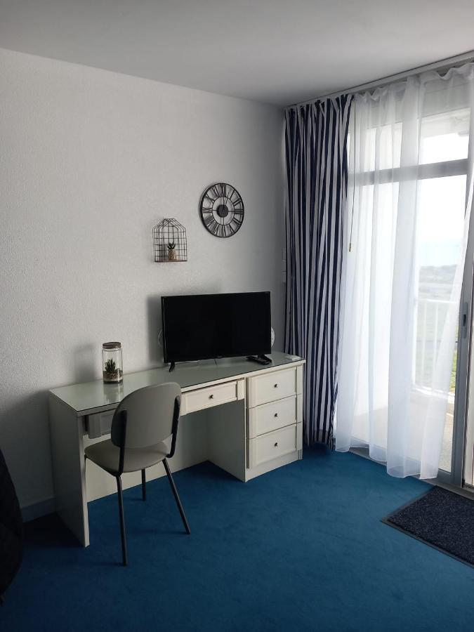 Grand Studio Vue Mer Dans Residence Des 3 Iles Pres De La Thalasso กีเบอรง ภายนอก รูปภาพ