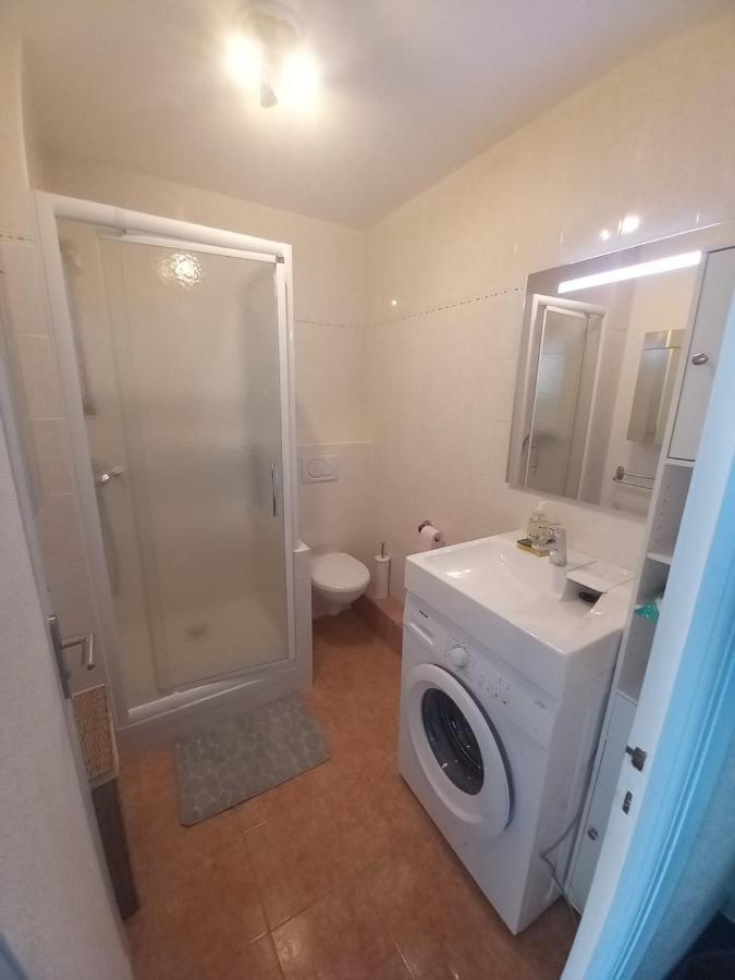Grand Studio Vue Mer Dans Residence Des 3 Iles Pres De La Thalasso กีเบอรง ภายนอก รูปภาพ